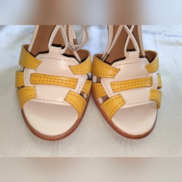 Coach Kiara Women's Strappy Slingback Ankle Wrap Heels Size 5B Yellow & White - Picture 4 of 11